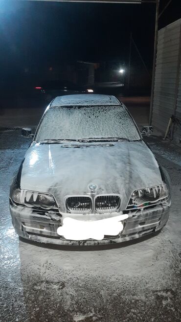 BMW: BMW 318: 1.9 l | 1998 il Sedan