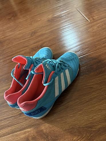 7 1: Футзалки Adidas Sala

Размер - 41 — 1
