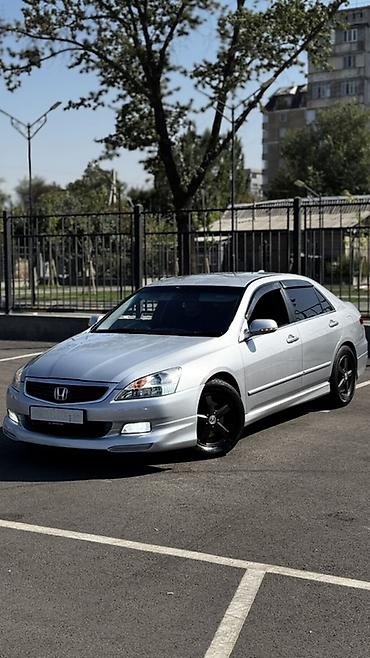 merc 814: Honda Accord: 2003 г., 3 л, Автомат, Бензин, Седан — 4