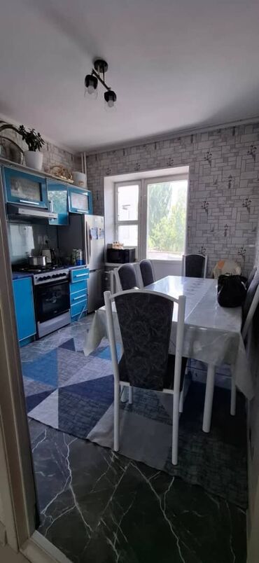 продается орошаемая земля в жайылско районе алтыр будёновка 5 40 гектар цена договорная с довой проблем нету оформление сразу: 3 комнаты, 72 м², 106 серия, 4 этаж, Евроремонт