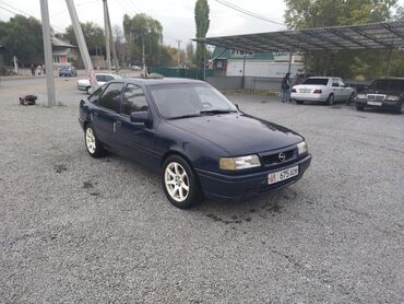 холодильники для авто: Opel Vectra: 1992 г., 1.8 л, Механика, Бензин, Хэтчбэк