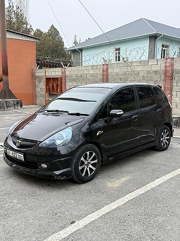 Honda: Honda Fit: 2006 г., 1.3 л, Вариатор, Бензин, Хэтчбэк — 2