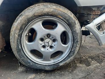 Другие детали кузова: Разбор Mercedes-Benz E-Class W210 (седан, дорестайлинг, серебристый — 9