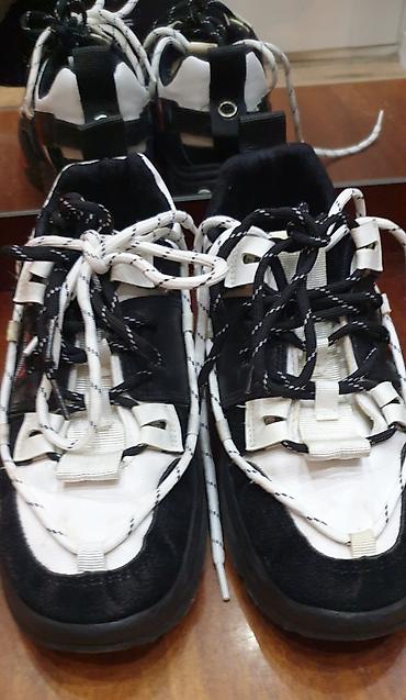 Детская обувь: Продаю ботасы. (3пары). в отличном состоянии. без брака. - Назначение — 2