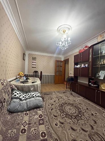 pive aparati: Bakı, 8-ci kilometr, 3 otaqlı, Köhnə tikili, m. Xalqlar Dostluğu, 80 kv. m — 2