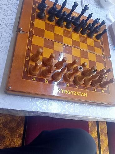 шахматы деревянные: Деревянные шахматы с доской-кейсом «KYRGYZSTAN» - Материал: дерево — 4