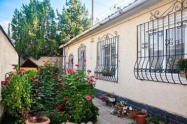 продаю дом баяат: 6 комнат и более, 330 м², 6 соток, Бишкек, Рынок Баят/Азиз Агентство недвижимости — 3