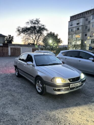 датчик для машины: Toyota Avensis: 2001 г., 1.6 л, Механика, Газ, Седан