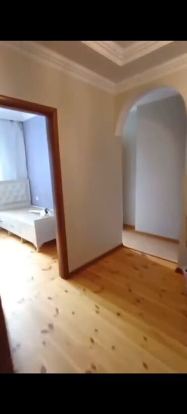 Köhnə tikili: Bakı, Bakıxanov qəs., 3 otaqlı, Köhnə tikili, m. Gənclik, 80 kv. m — 14