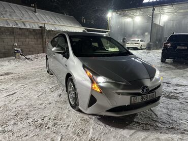 Toyota: Toyota Prius: 2018 г., 1.8 л, Автомат, Гибрид, Хэтчбэк