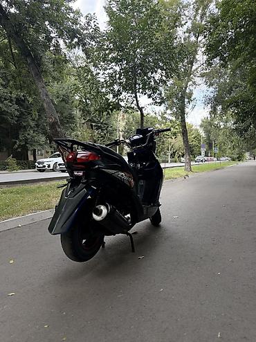 скутер сколько стоит: 150 куб. см, Бензин, Б/у — 5