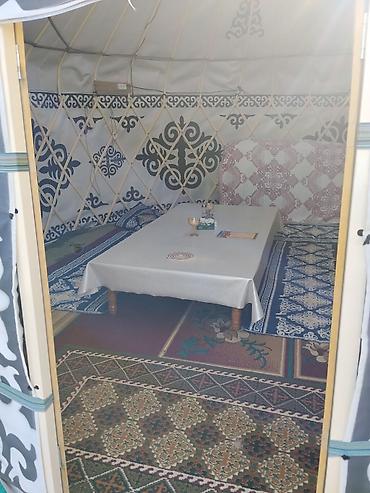 дома: Юрточный кемпинг на Иссык-Куле, Балыкчы, Посуточно, 8 мест, Питание: За отдельную плату — 1