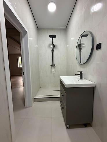 Продажа домов: 4 комнаты, 125 м², 35 соток, Бишкек, Собственник — 8