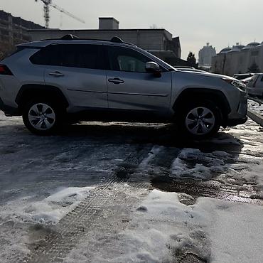 Toyota: Toyota RAV4: 2020 г., 2.5 л, Типтроник, Бензин, Внедорожник — 2