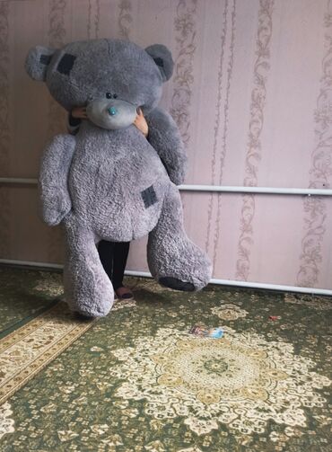 тэдди мишку in Кыргызстан | ИГРУШКИ: Продаю мишку.Рост-2,2.Цена-2 000сом