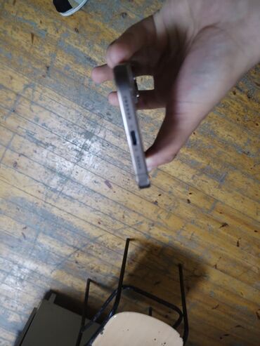 Apple iPhone: IPhone 16 Pro Max, 256 GB, Desert Titanium, Face ID — 2