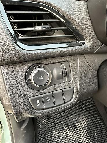 Chevrolet: Chevrolet Spark: 2017 г., 1 л, Автомат, Бензин, Хэтчбэк — 11