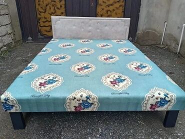 Bağ və bostan üçün digər məhsullar: Təzə çarpayılar. Taxtadan yıgılır ustu dikdən. 2 sm maçalkası var — 3