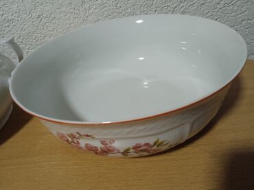 Kompleti posuđa: Vintage rebrasti servis za ručavanje i večeru, ukupno 10 delova — 5