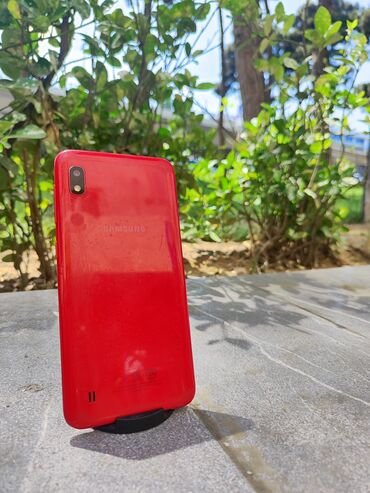 samsung tab 10: Samsung A10, 32 GB, rəng - Qırmızı, Düyməli, Face ID