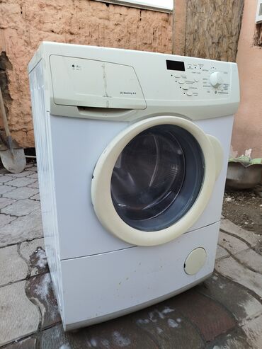 купить стиральную машину с баком для воды: Стиральная машина Hansa, Б/у, Автомат, До 6 кг, Полноразмерная