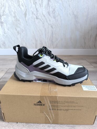 оригинал adidas: Кроссовки женские Adidas Terrex AMX4 Hiking.размер 38,5есть не большой