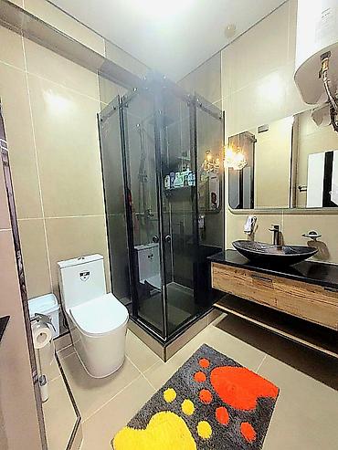 Посуточная аренда квартир: 1 комната, Душевая кабина, Постельное белье, Кондиционер — 11