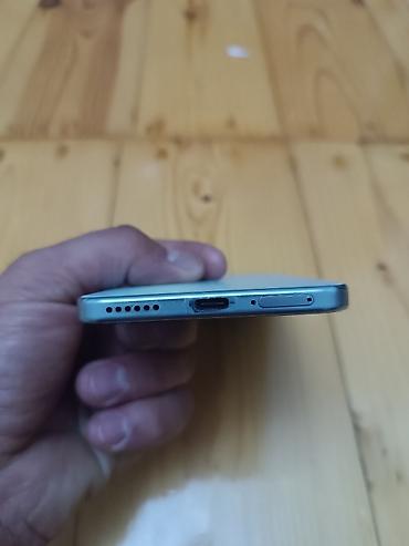 8: Huawei Nova 10 SE, 128 GB — 6