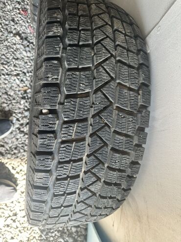 комплект зимней резины: Шины 265 / 65 / R 17, Зима, Б/у, Комплект, Легковые, Таиланд, Maxxis