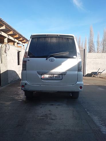 Toyota: Toyota Voxy: 2003 г., Автомат, Бензин, Минивэн — 5
