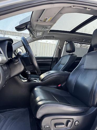 Toyota: Toyota Highlander: 2019 г., 3.5 л, Автомат, Бензин, Внедорожник — 7