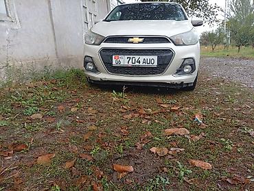 Chevrolet Spark: 2016 г., 0.1 л, Автомат, Бензин, Хэтчбэк
