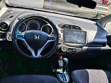 fit 2: Honda Fit: 2009 г., 1.5 л, Автомат, Бензин, Хэтчбэк — 4