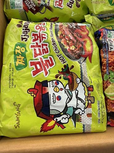 пика: Samyang Buldak — корейская линейка острых лапш и рамёнов Варианты — 4
