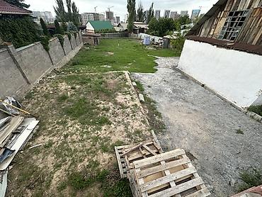 Жер тилкелери: 12 соток, Курулуш — 4