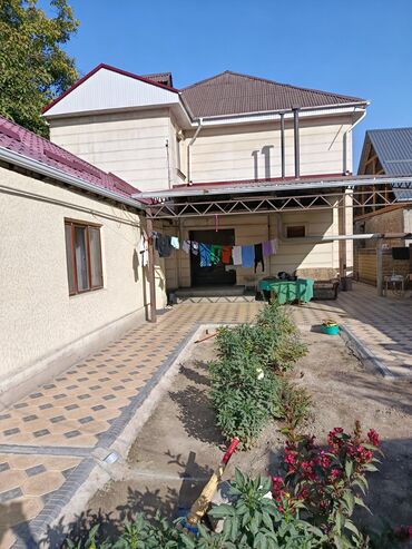 продажа домов в чуйской области: Дом, 240 м², 9 комнат, Собственник, ПСО (под самоотделку)