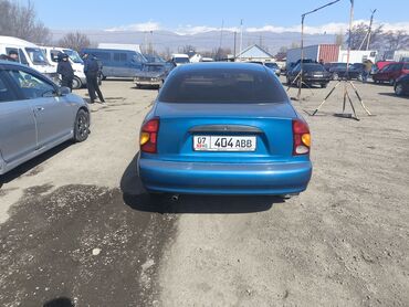хундай жаз: Daewoo Lanos: 2011 г., 1.3 л, Механика, Бензин, Седан