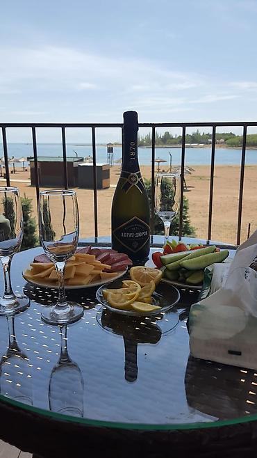 ниже: Коттедж, Royal beach, Чок-Тал, 6 мест — 5
