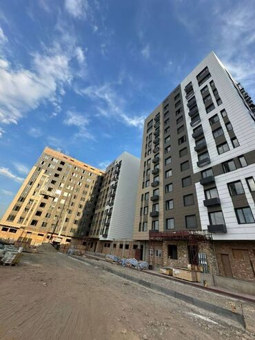 Продажа квартир: 2 комнаты, 83 м², Элитка, 4 этаж, ПСО (под самоотделку)