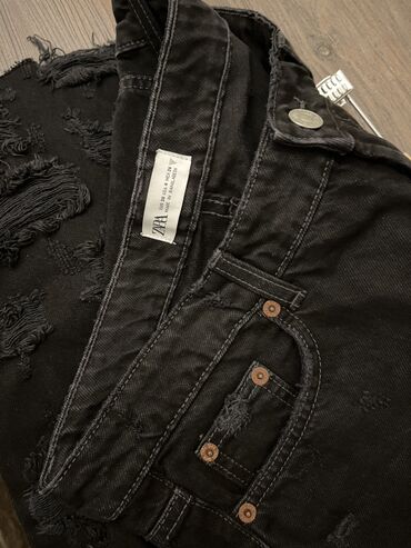 CD, DVD disklər və kassetlər: Zara, yırtıq detallı cins şalvar Dizlərdə və digər yerlərdə yırtıqlar — 6