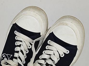 okee bluzy: Trampki 34, Używany — 7