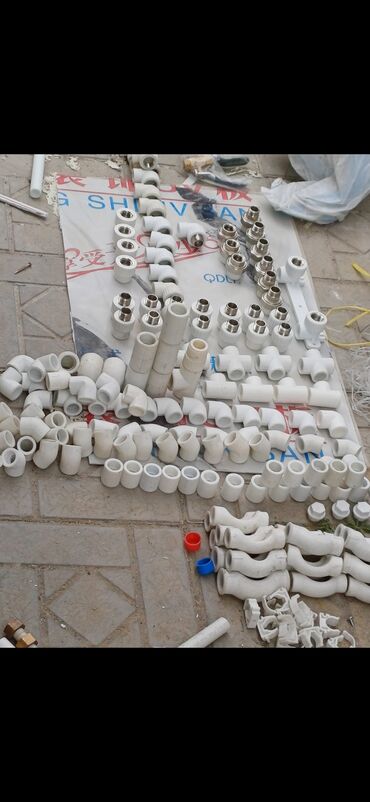 Монтаж и замена сантехники: Монтаж и замена сантехники Больше 6 лет опыта — 13