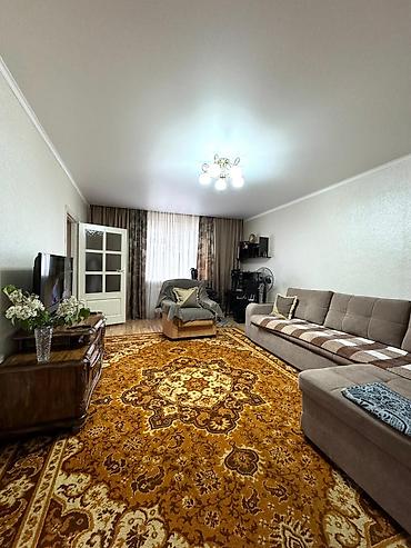 Продажа коттеджей и домов: Продается дом🏠 📍Район западного автовокзала По ул. Жумабека Площадь — 8