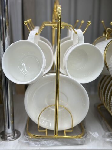 чайный сервиз на 12 персон: Набор чайных чашек с блюдцами на подставке - Комплектация: 6 чашек +