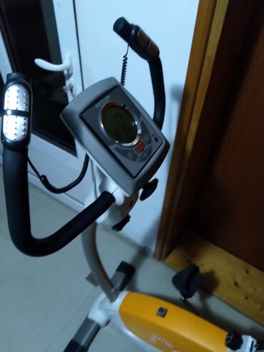 Sobni bicikli: Sobni bicikl Kettler sa kompjuterom i merenjem pulsa - Brend/model — 9