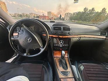 cls 63 amg: Mercedes-Benz E-Class: 2.2 l | 2002 il Sedan — 8