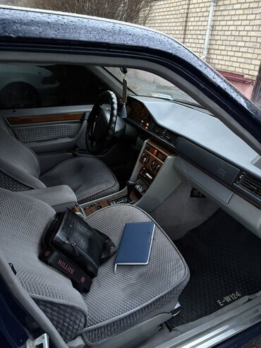 Mercedes-Benz: Mercedes-Benz W124: 1993 г., 2.2 л, Робот, Бензин, Седан — 10