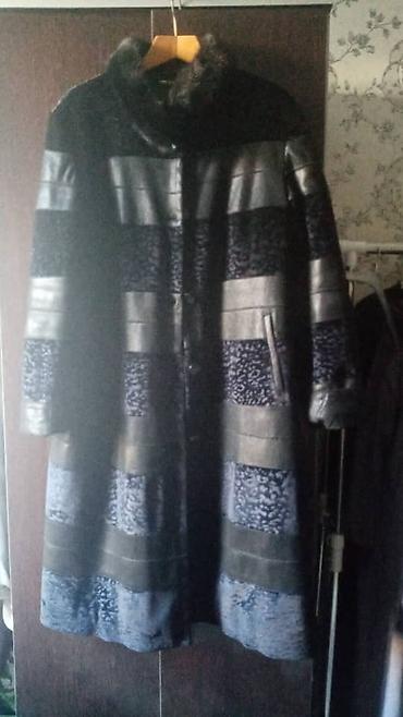 Вечерние платья: Нарядное кружевное платье и женское демисезонное пальто. Платье: - — 4