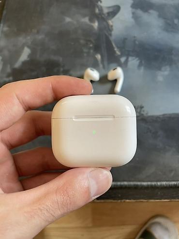 ağ qulaq: Apple AirPods 3 (MagSafe şarj qabı ilə) - Tip: Tamamilə simsiz — 4