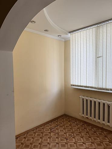 Долгосрочная аренда квартир: 3 комнаты, Собственник, Без подселения, С мебелью частично — 3